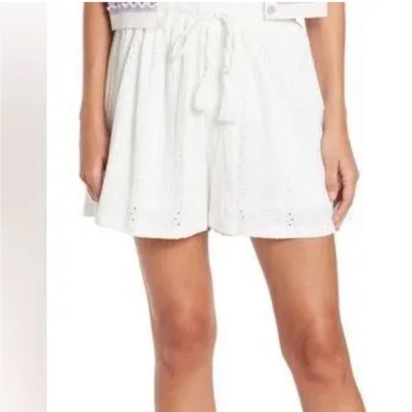 BCBGeneration White Eyelet Drawstring Shorts SZ S - Picture 1 of 6